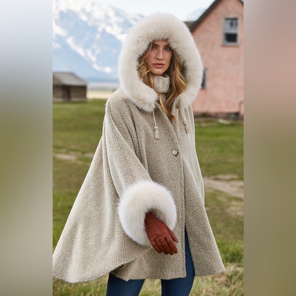 Skye Hooded Alpaca Wool-Blend Cape with Fur Trim - Picture 8 of 10